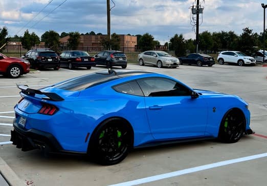 Car show meets Fragrance